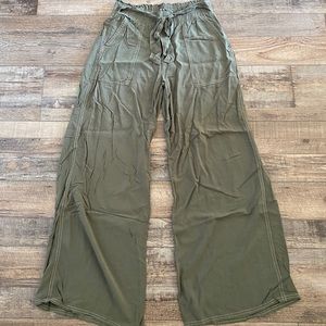 Vanilla Star Pants